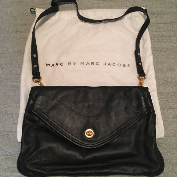 Marc By Marc Jacobs Handbags - NWOT Marc by Marc Jacobs Turnlock Magazine Clutch